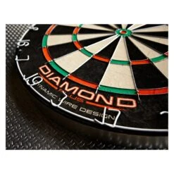 Winmau Winmau Diamond PLUS Bristle Dartboard -SNOOKER - POOL Store Diamond Plus Display 3