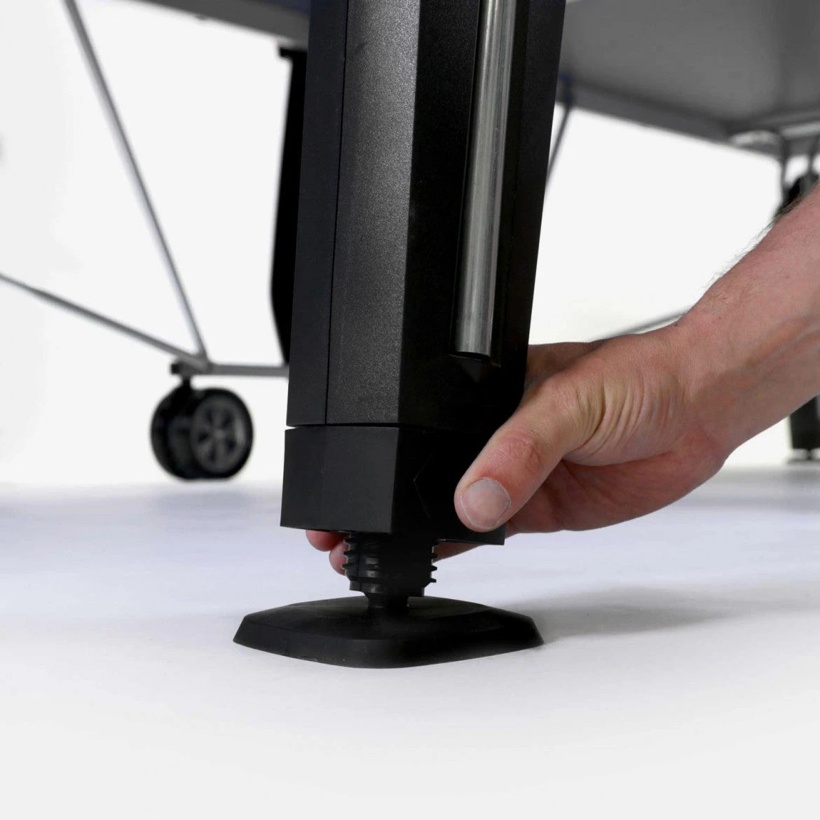 Cornilleau Cornilleau 500 Grey Indoor Table Tennis Table 13 Cornilleau Cornilleau 500 Grey Indoor Table Tennis Table - Image 13